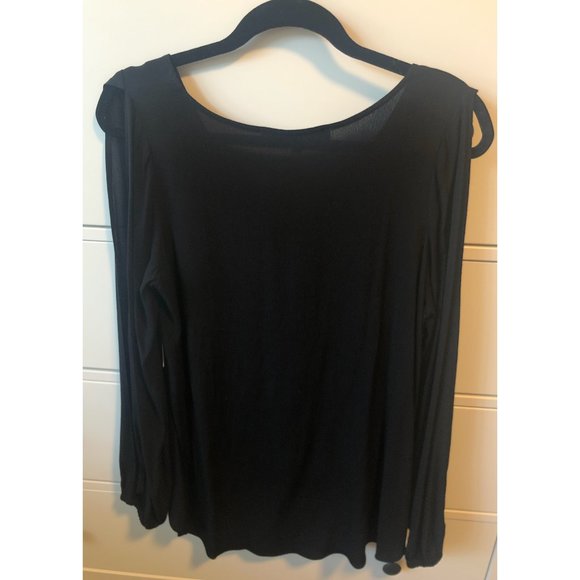 NWT LOVERS + FRIENDS DAYDREAM OPEN SHOULDER BLOUSE - Picture 7 of 10